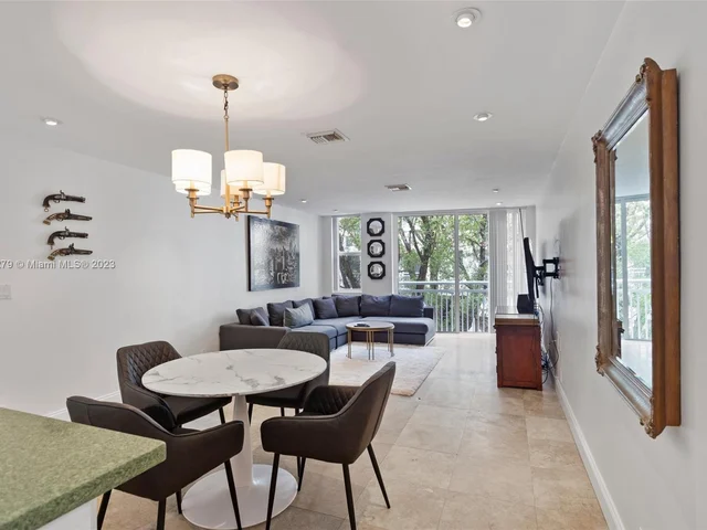 325 Meridian Ave # 5, Miami Beach FL 33139