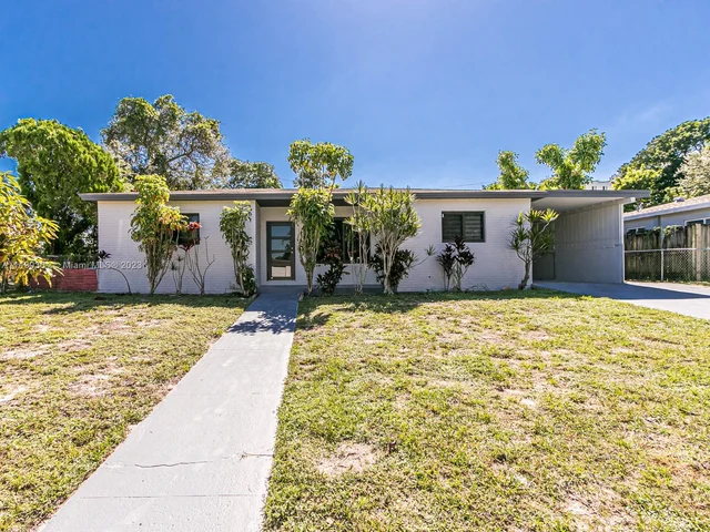 710 NE 169th St, North Miami Beach FL 33162