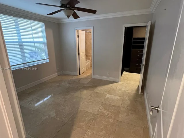 481 Menendez Ave # 9, Coral Gables FL 33146