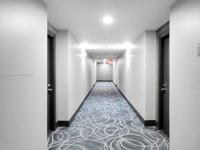 770 Claughton Island Dr # 1703, Miami FL 33131