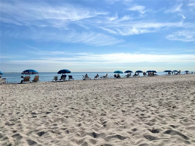 1985 S Ocean Dr # 14H, Hallandale Beach FL 33009