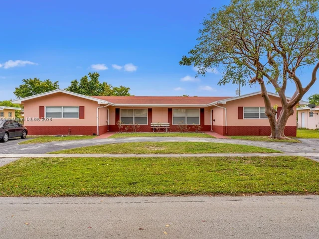 7404 NW 16th St # 7404, Plantation FL 33313