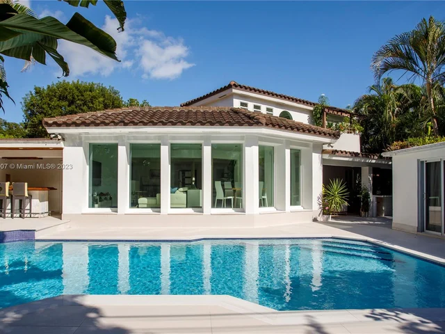 130 SW 24th Rd, Miami FL 33129