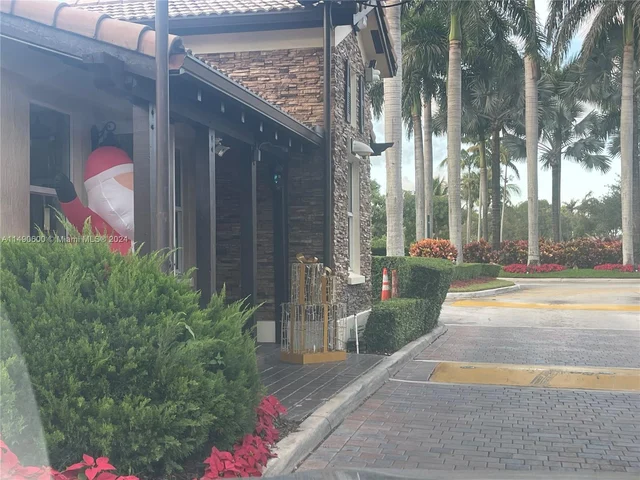 961 NE 36th Ave, Homestead FL 33033