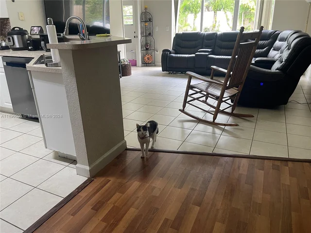 961 NE 36th Ave, Homestead FL 33033