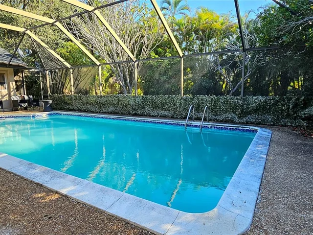 7624 SW 178th Ter, Palmetto Bay FL 33157