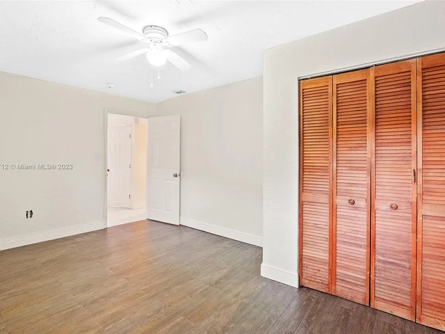 256 NW 82nd Ter, Miami FL 33150