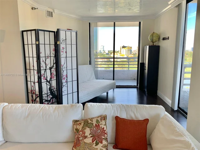 3300 NE 191st St, Aventura FL 33180