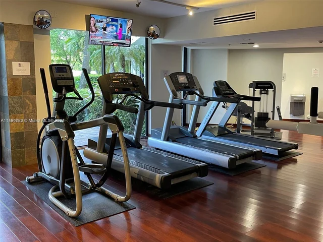 3300 NE 191st St, Aventura FL 33180