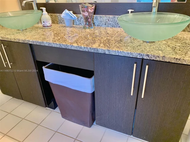 3300 NE 191st St, Aventura FL 33180