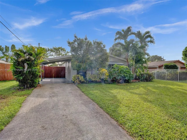 5940 NE 2nd Ave, Oakland Park FL 33334