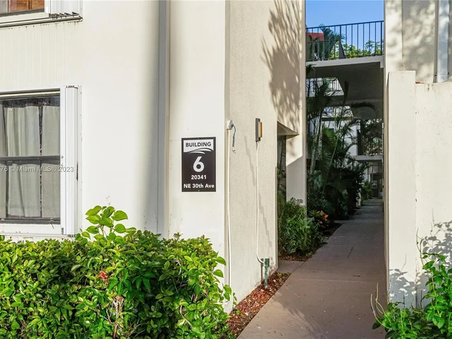 20341 NE 30th Ave # 6, Aventura FL 33180