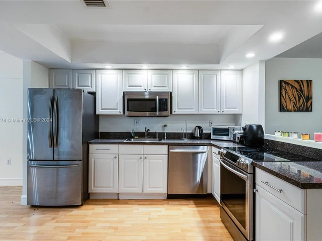 20341 NE 30th Ave # 6, Aventura FL 33180