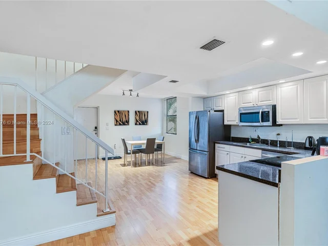 20341 NE 30th Ave # 6, Aventura FL 33180