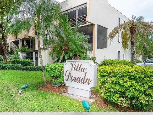 20341 NE 30th Ave # 6, Aventura FL 33180