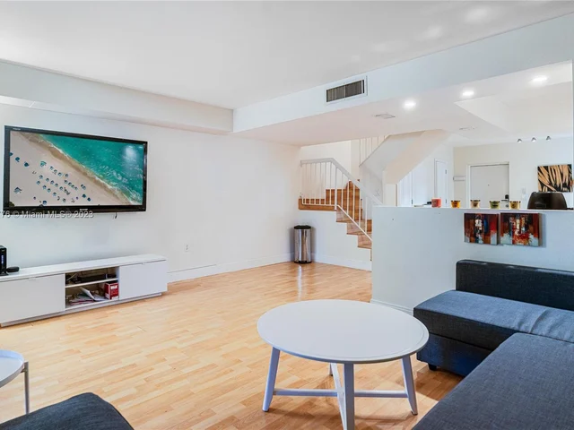 20341 NE 30th Ave # 6, Aventura FL 33180