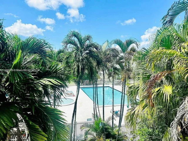 20341 NE 30th Ave # 6, Aventura FL 33180