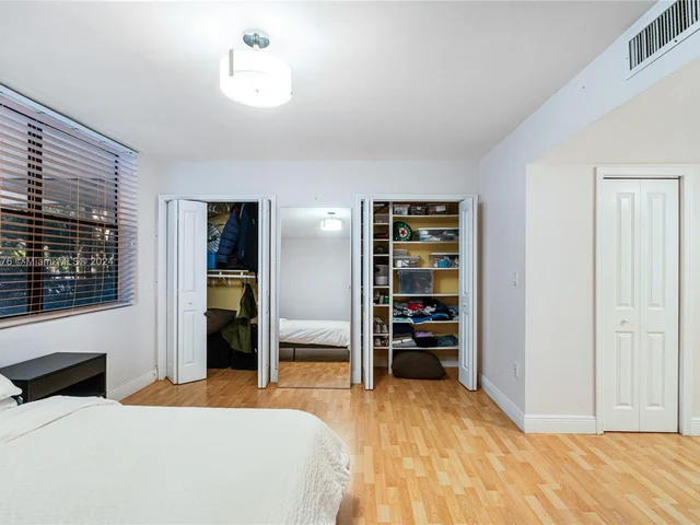 20341 NE 30th Ave # 6, Aventura FL 33180