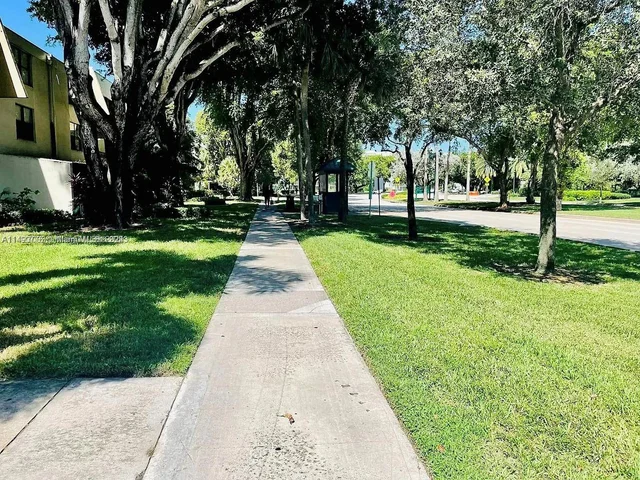 20341 NE 30th Ave # 6, Aventura FL 33180