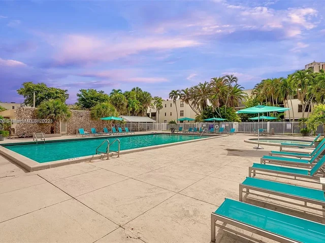 20341 NE 30th Ave # 6, Aventura FL 33180