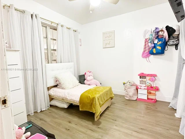 15900 NW 41st Ave, Miami Gardens FL 33054