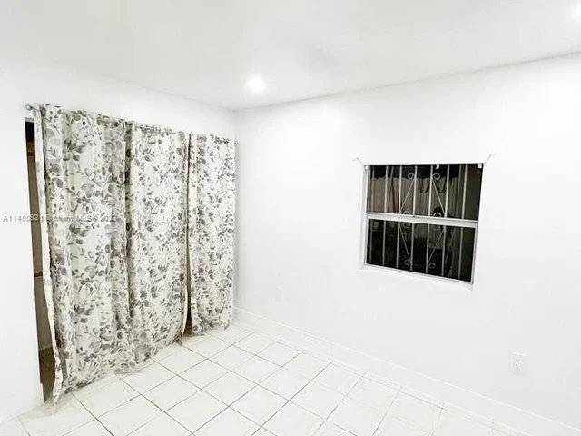 15900 NW 41st Ave, Miami Gardens FL 33054