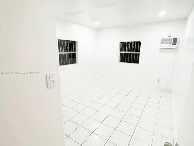 15900 NW 41st Ave, Miami Gardens FL 33054