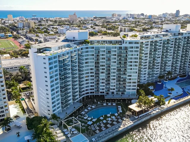 1100 West Ave # 1102, Miami Beach FL 33139