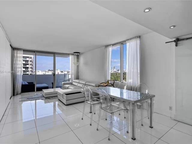 1100 West Ave # 1102, Miami Beach FL 33139