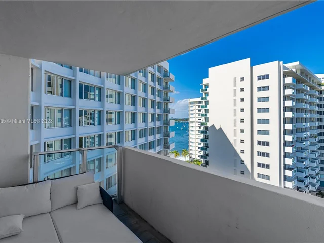 1100 West Ave # 1102, Miami Beach FL 33139