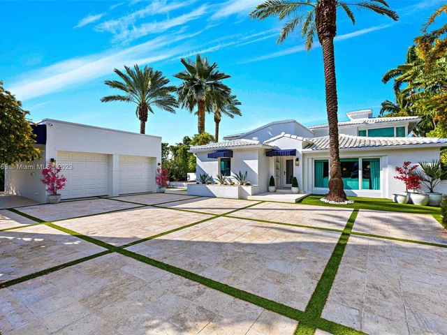 300 W Rivo Alto Dr, Miami Beach FL 33139