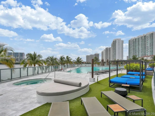 3250 NE 188th St # 608, Aventura FL 33180