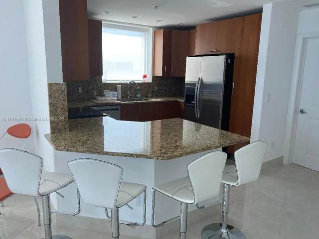 1945 S Ocean Dr # 2101, Hallandale Beach FL 33009