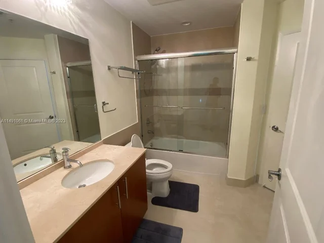 1945 S Ocean Dr # 2101, Hallandale Beach FL 33009