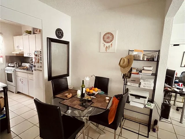 1239 Marseille Dr # 7, Miami Beach FL 33141