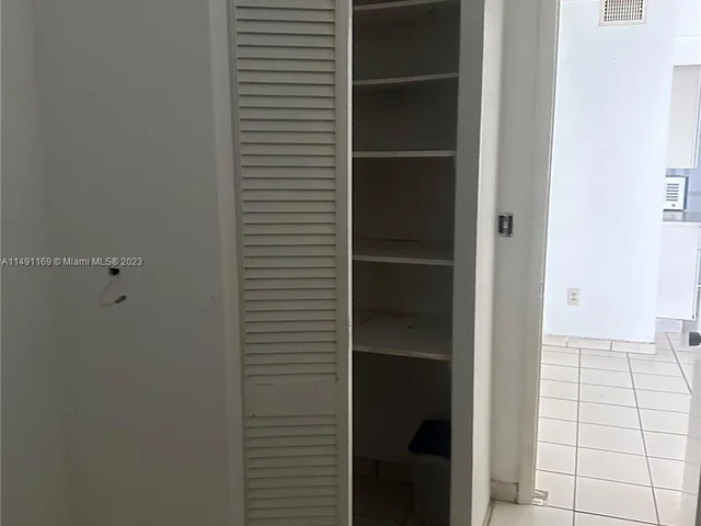 1239 Marseille Dr # 7, Miami Beach FL 33141