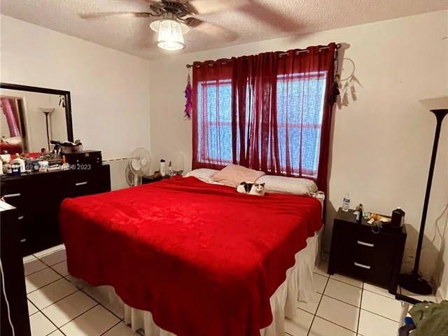 1239 Marseille Dr # 7, Miami Beach FL 33141