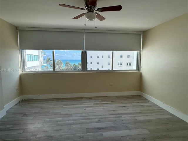 7135 Collins Ave # 424, Miami Beach FL 33141