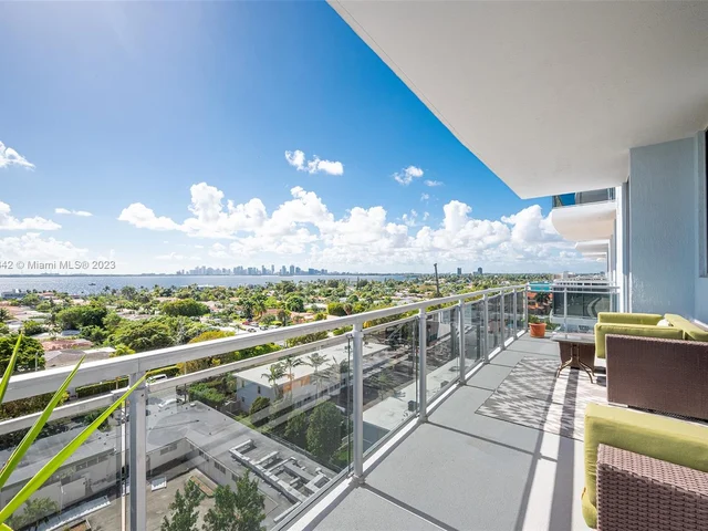 7901 Hispanola Ave # 810, North Bay Village FL 33141