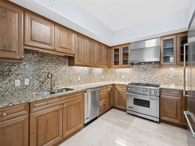 1414 SE 12th St # 1B, Fort Lauderdale FL 33316