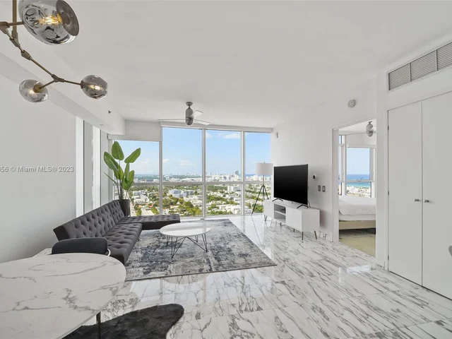 450 Alton Rd # 3008, Miami Beach FL 33139