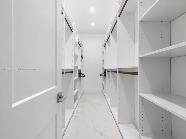 1484 SW 32nd St # 0, Fort Lauderdale FL 33315