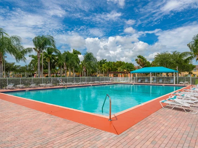 2445 SE 14th Ave # 375, Homestead FL 33035