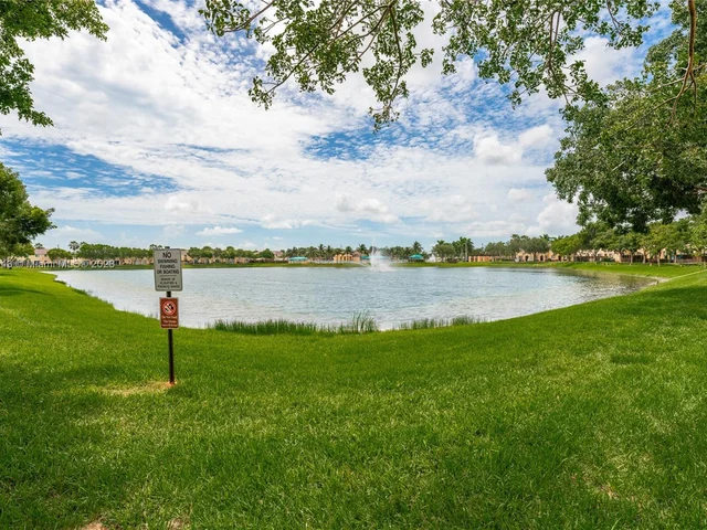 2445 SE 14th Ave # 375, Homestead FL 33035