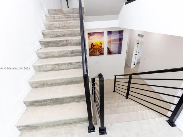 7103 NE 4th CT # 2, Miami FL 33138