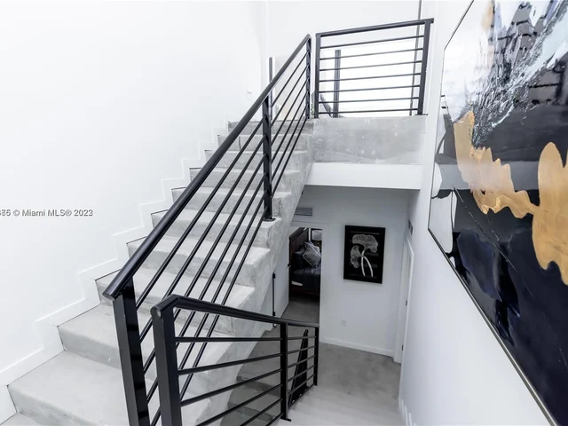 7105 NE 4th CT # 3, Miami FL 33138