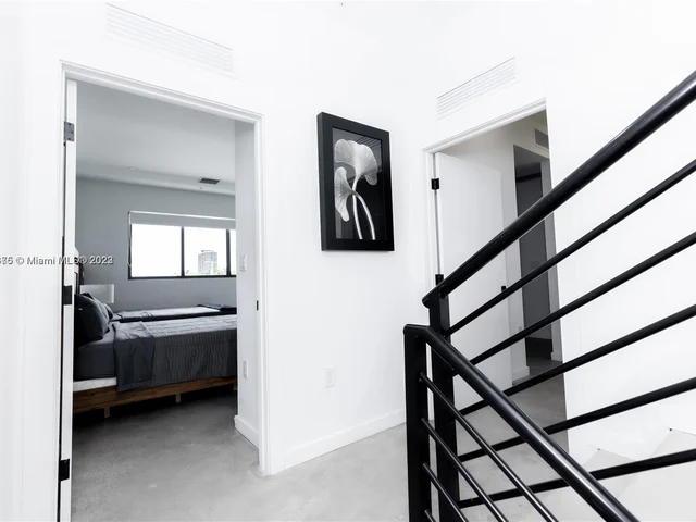 7105 NE 4th CT # 3, Miami FL 33138