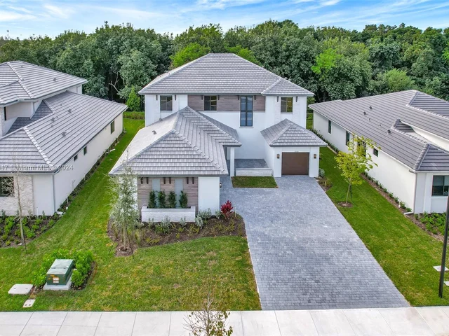 10386 SW 57th Ct, Cooper City FL 33328