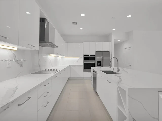 10386 SW 57th Ct, Cooper City FL 33328