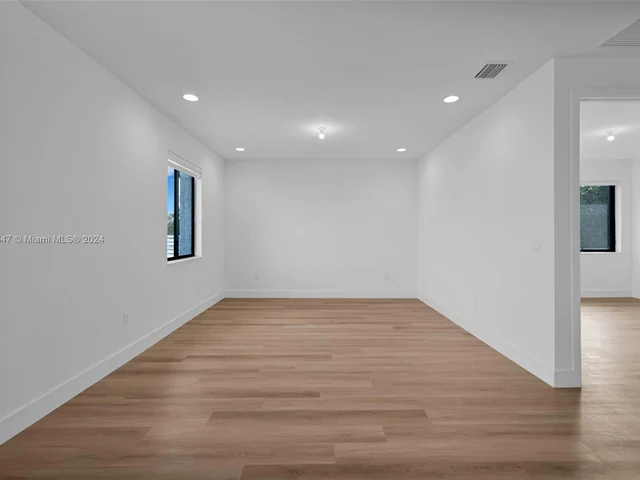 10386 SW 57th Ct, Cooper City FL 33328